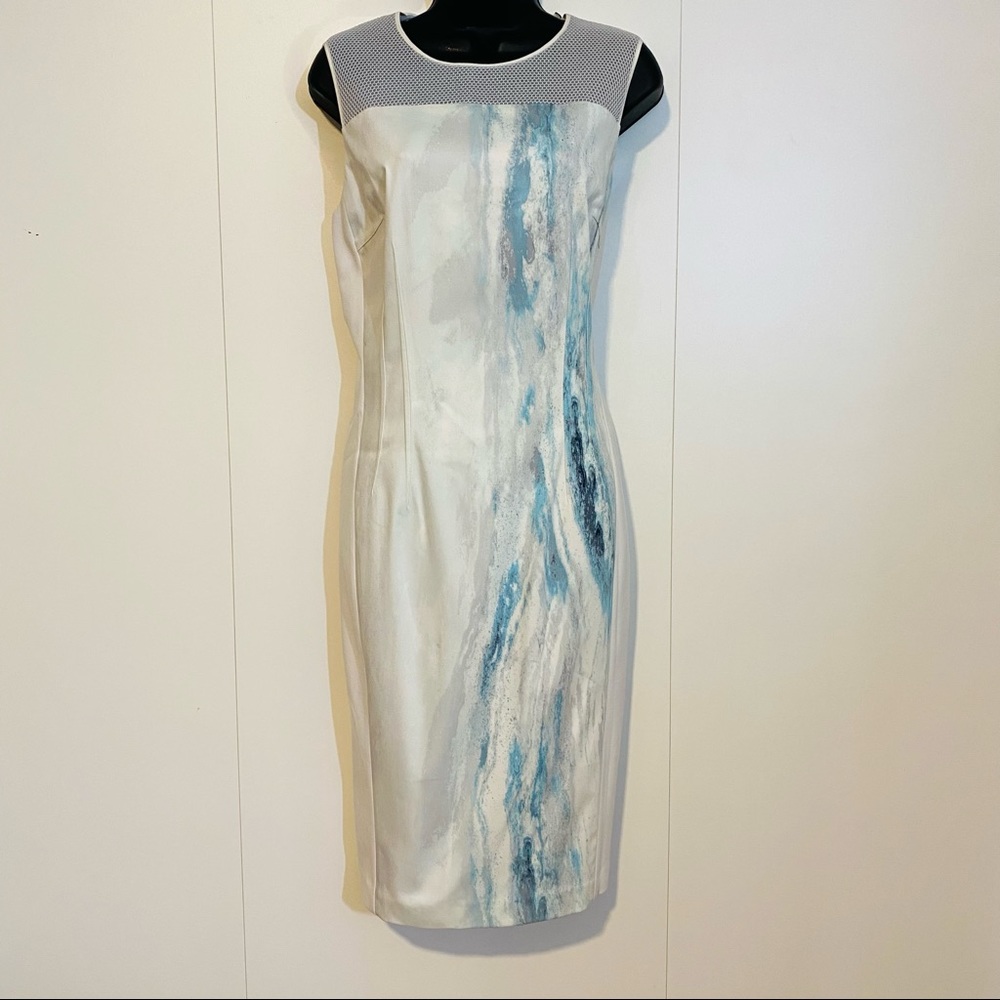 T Tahari Dakota Dress NWT - in White and Baby Blue